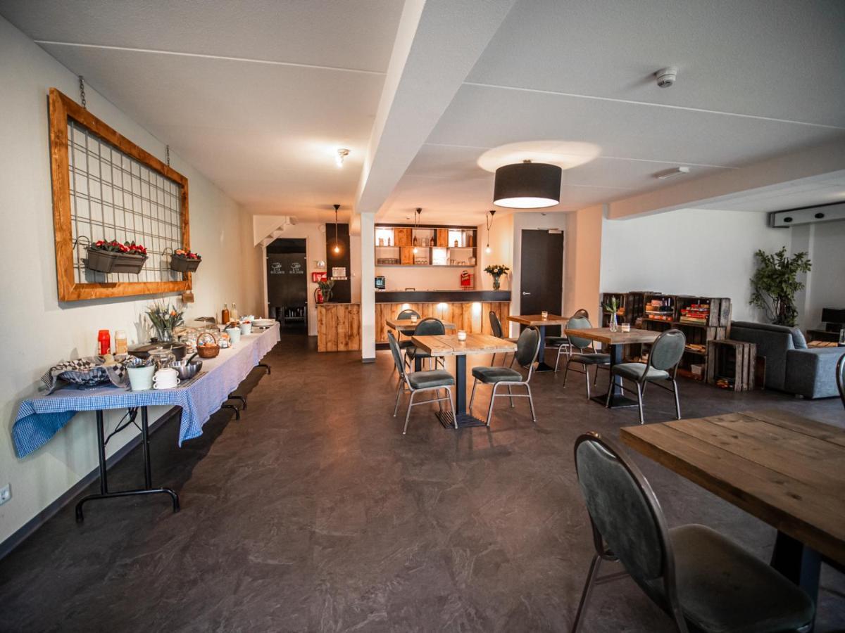 B&B Bij De 3 Linden วีเคิน ภายนอก รูปภาพ